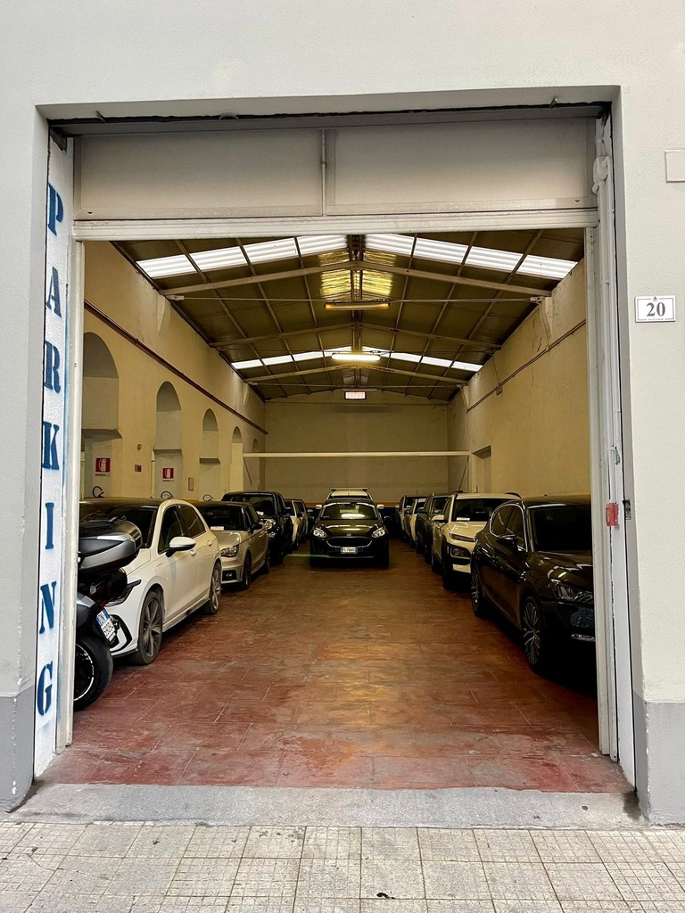 Adige Multiservice - Porto Milazzo Posti auto al coperto Adige Multiservice - Porto Milazzo